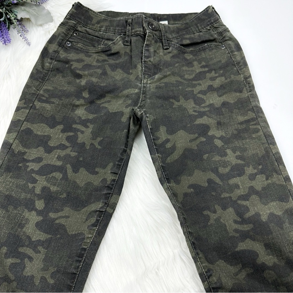 Unionbay Women's Camo Mid Rise Skinny Jeans Green Size 3 - Picture 2 of 8